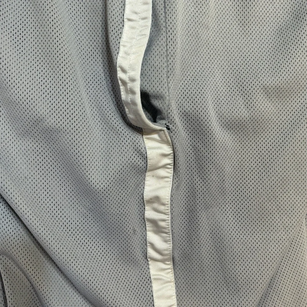 Vintage Nike Swoosh Basketball Shorts Mens M Medium Gray Mesh Baggy Y2K Boxing